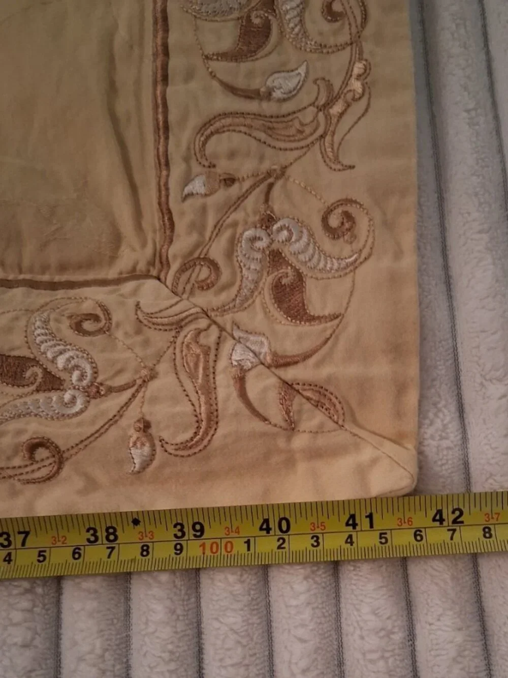 Chris Madden JCPenney 100% Cotton Embroidered Pillow Sham 42